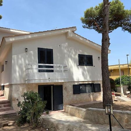 Casa Vacanze Amiche Del Mare ปุลซาโน ภายนอก รูปภาพ